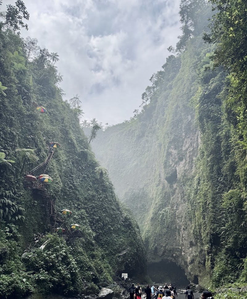 Photo 2 at Tumpak Sewu Waterfall in Kecamatan Pronojiwo