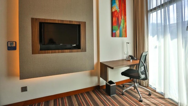 Photo 5 at Holiday Inn Express Singapore Clarke Quay by IHG in Singapore