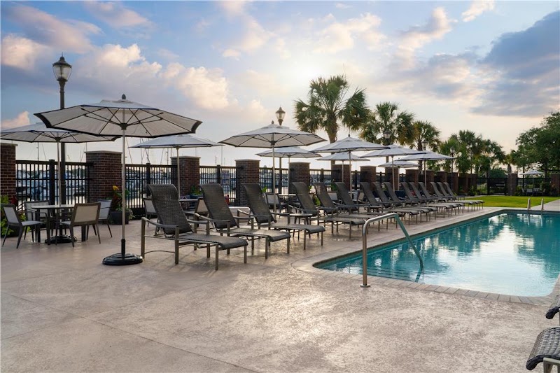 Photo 2 at Hilton Garden Inn Charleston Waterfront/Downtown in Charleston