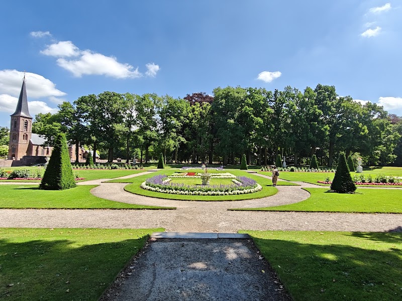 Photo 2 at De Haar Castle in Utrecht