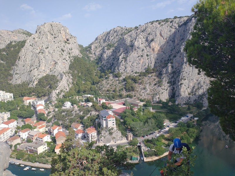 Photo 3 at Iris Adventures Split in Podstrana - Sita