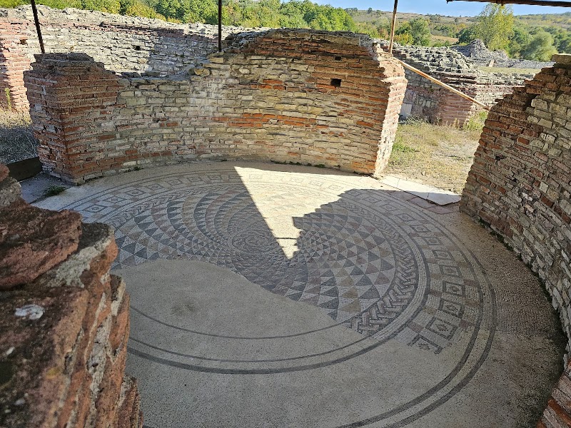 Photo 3 at Felix Romuliana in Gamzigrad