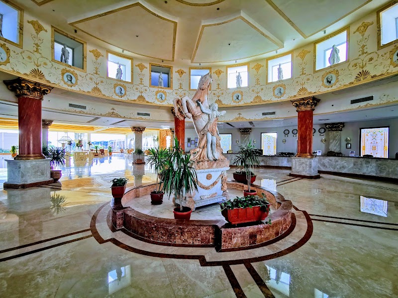 Photo 6 at Titanic Palace in 