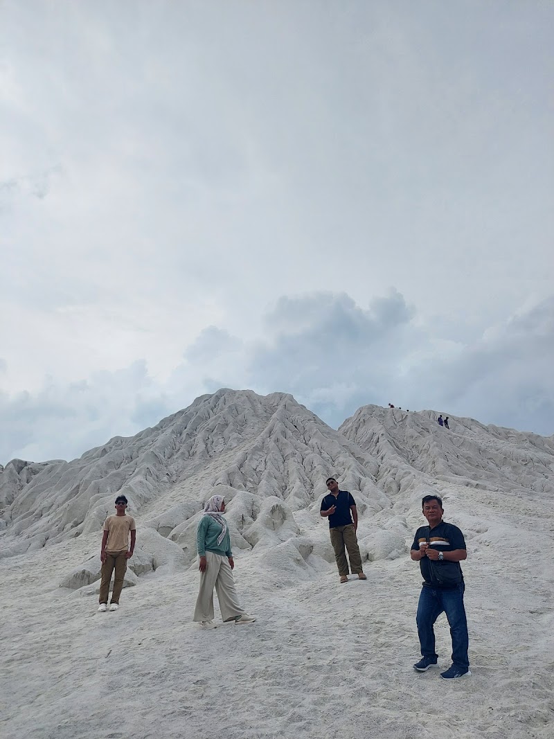 Photo 1 at Kaolin Lake in Tanjung Pandan