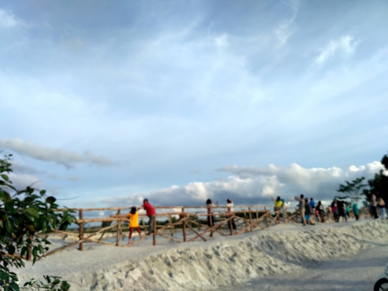 Photo 6 at Kaolin Lake in Tanjung Pandan