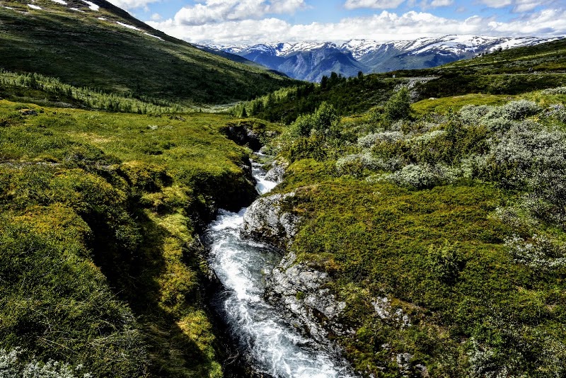 Aurlandsfjellet scenic route (north entry Lærdalsøyri) in 