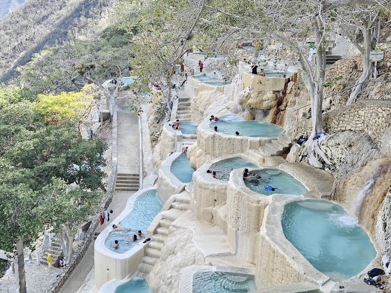 Photo 1 at Grutas Tolantongo in Cardonal