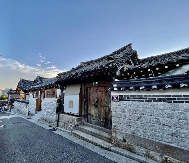 Photo 5 at Bukchon Hanok Village in Gyedong-gil