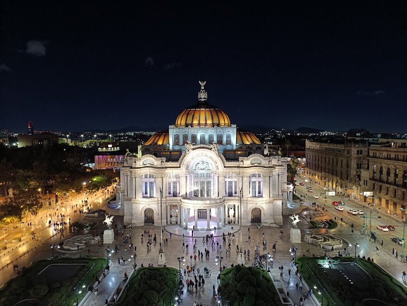 Photo 1 at Palacio de Bellas Artes in Ciudad de México