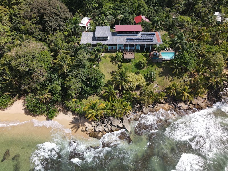 Bird Island Bungalows in Bocas del Toro