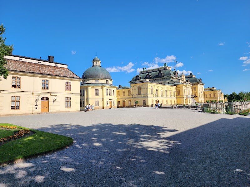 Photo 2 at Drottningholm Palace in Drottningholm