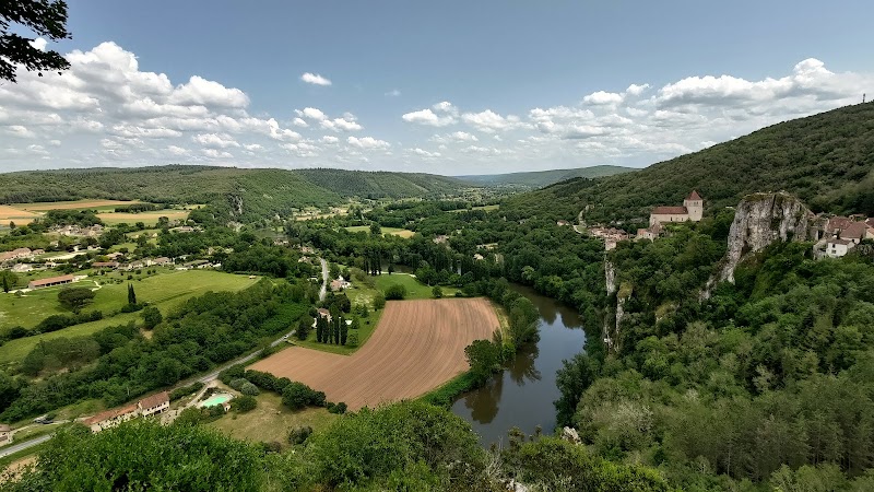 Vènes Cirque - Lookout Point in Saint-Cirq-Lapopie
