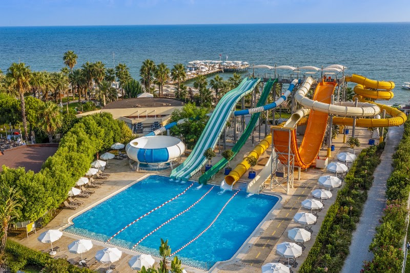 Photo 2 at Bellis Deluxe Hotel in 