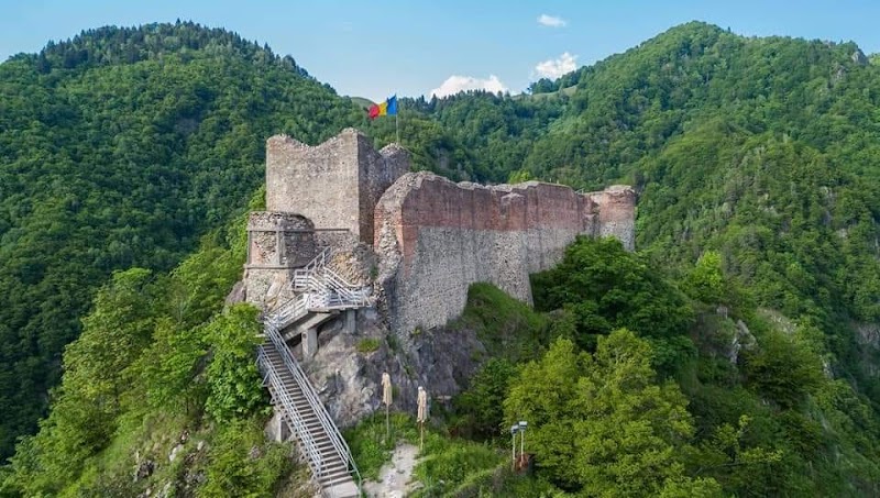 Poenari Citadel in Arefu