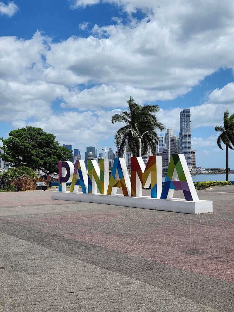 Pacific Lookout in Panamá