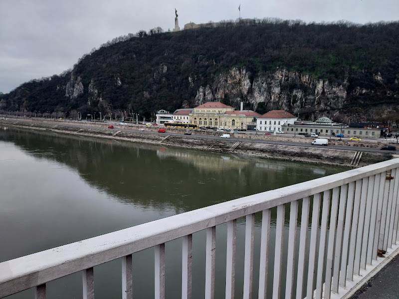 Photo 6 at Elisabeth Bridge in Budapest
