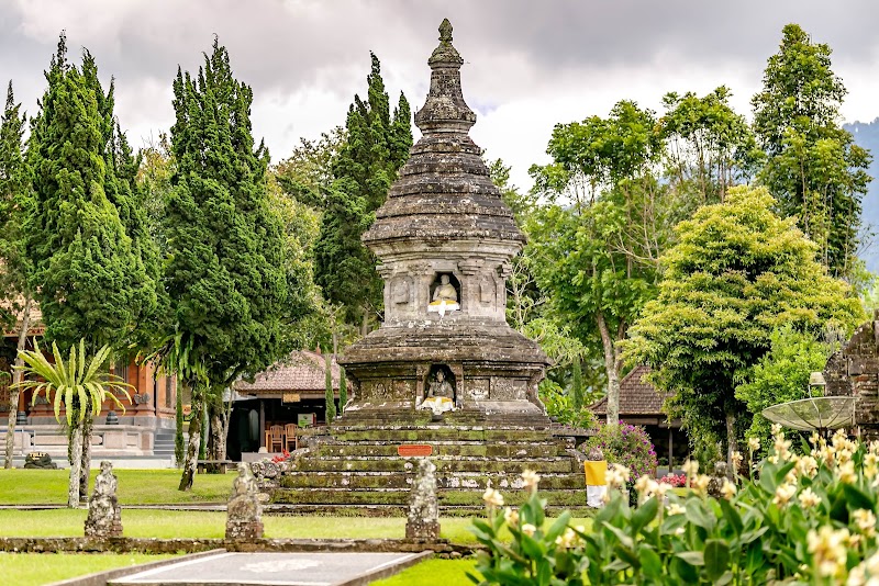 Photo 6 at Ulun Danu Beratan Temple in Baturiti
