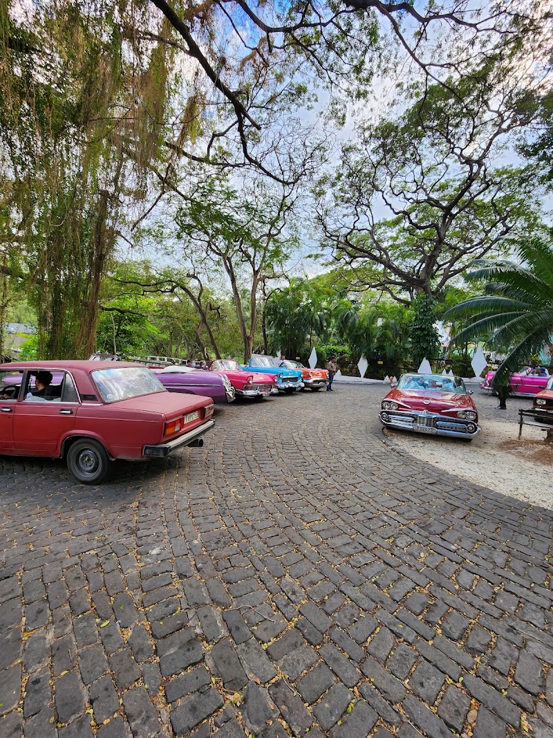 Photo 4 at Isla Josefina in Havana