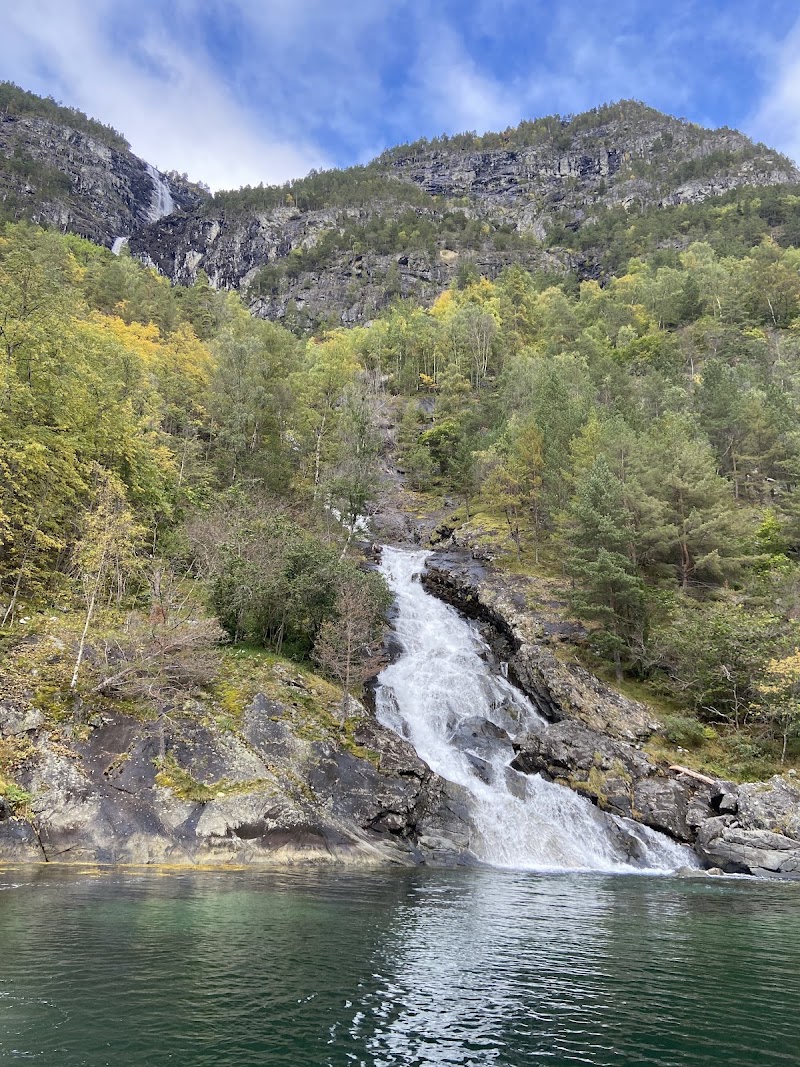 Lægdafossen in Gudvangen