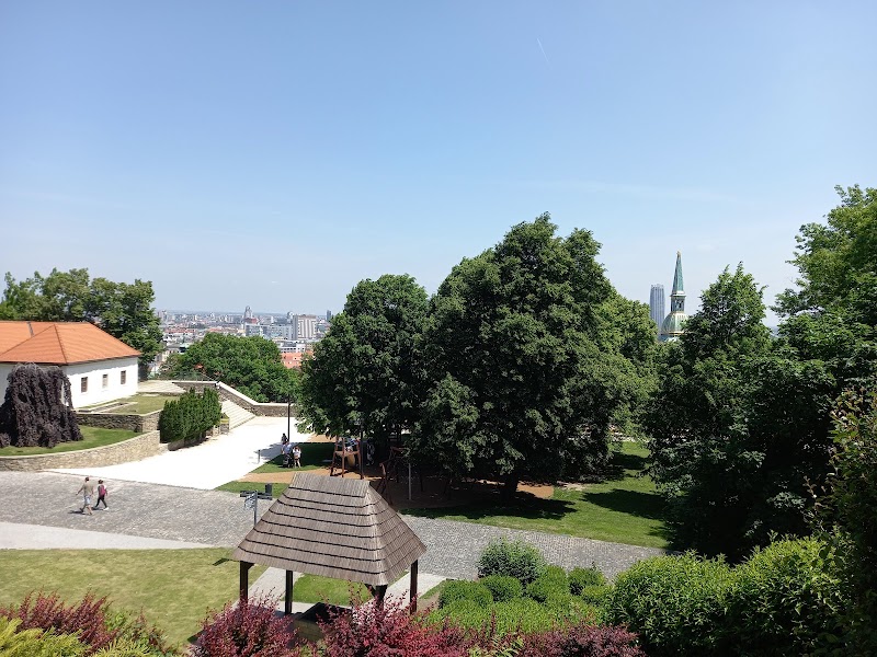 Photo 4 at Baroque garden in Bratislava