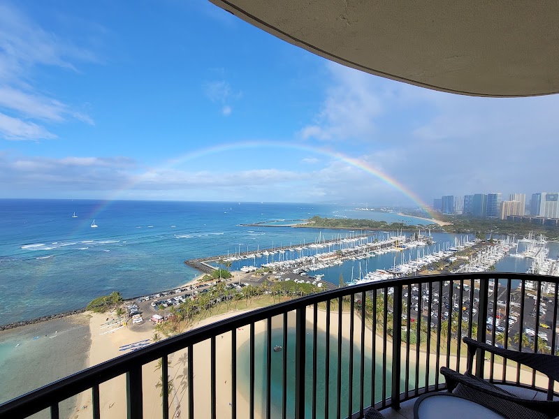 Photo 6 at Rainbow Tower in Honolulu