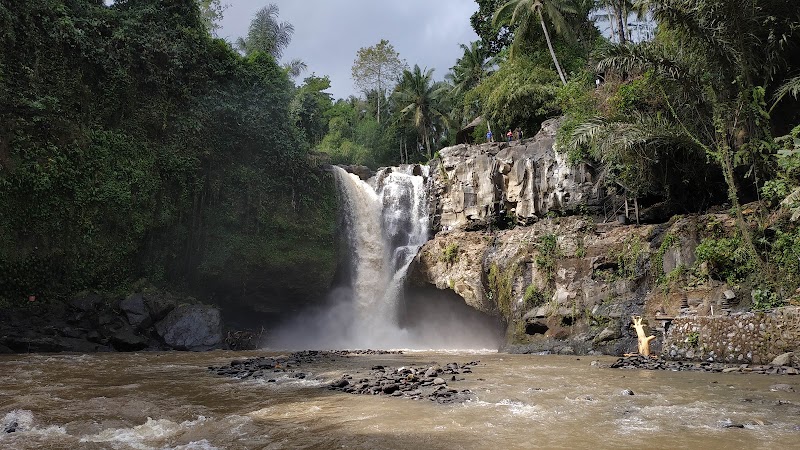 Tegenungan Waterfall in Sukawati