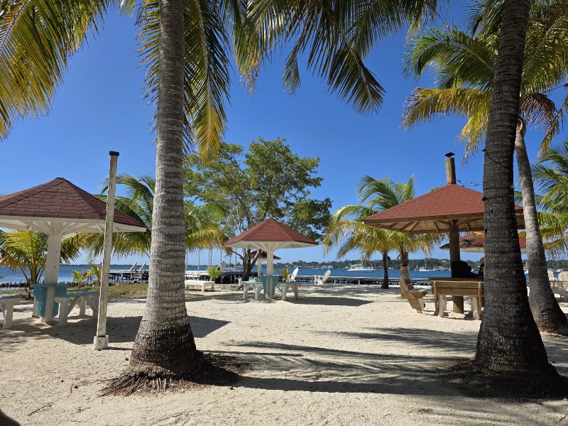 Photo 2 at Bando Beach in Utila