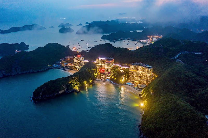 Photo 4 at Flamingo Cat Ba Resort in 