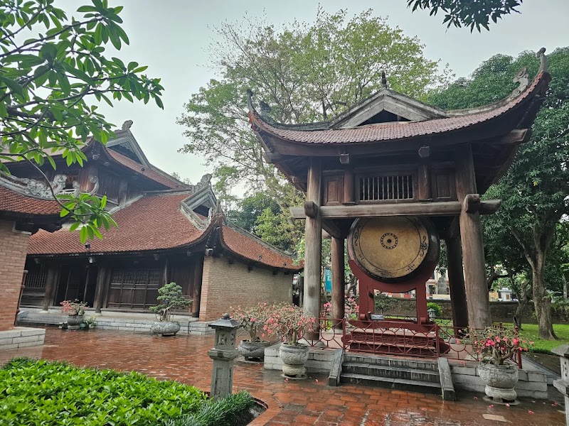 Photo 2 at Temple Of Literature in 
