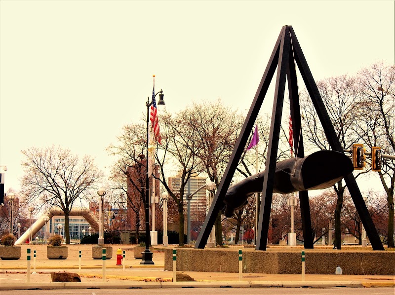 Photo 5 at Monument to Joe Louis “The Fist” in Detroit