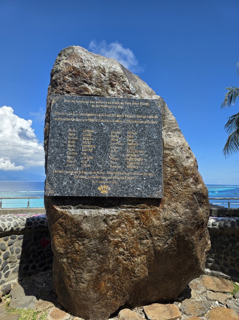 Photo 3 at Toatea Lookout in Moorea-Maiao