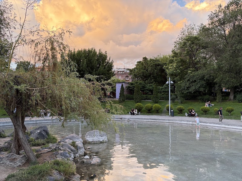 Photo 5 at Swan Lake in Yerevan