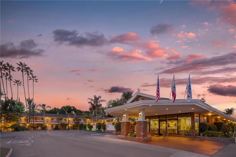 Photo 6 at Best Western Plus Carriage Inn in Los Angeles