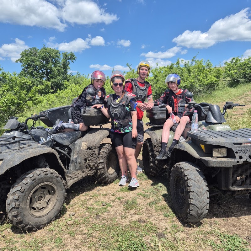 Quad Safari Kosharitsa in Kosharitsa