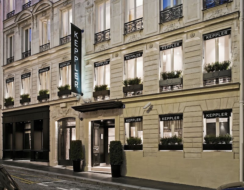 Hotel Keppler Paris Champs-Élysées in Paris
