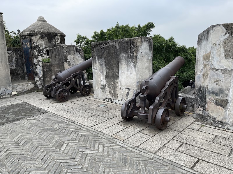 Photo 5 at Monte Fort in 