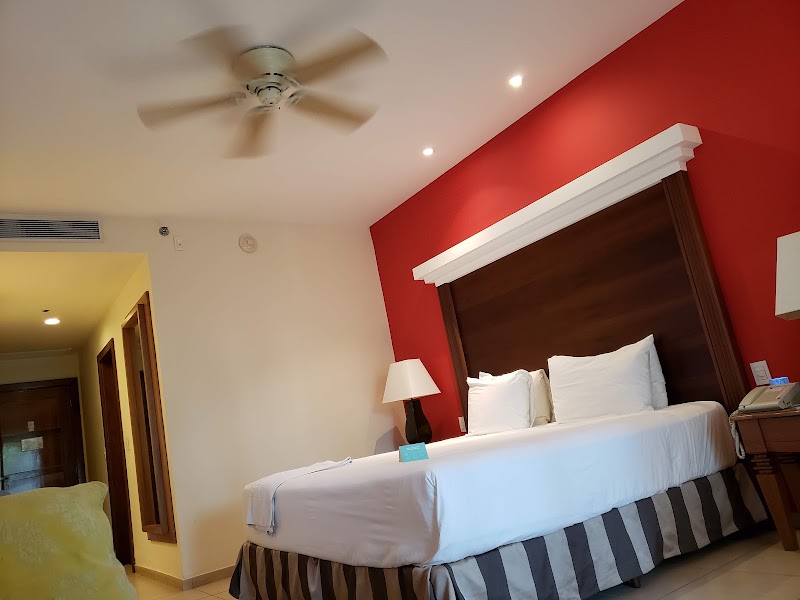 Photo 1 at Iberostar Waves Bahia in 