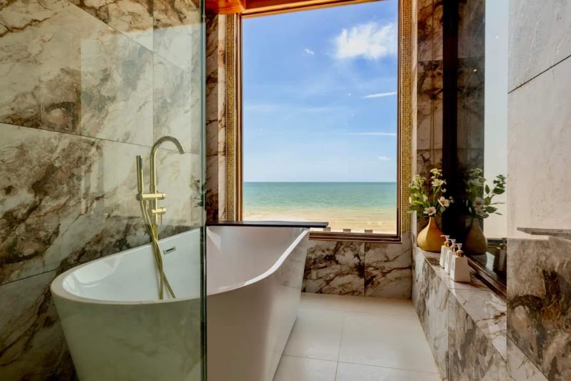 Photo 3 at Hotel Villa Aokhanom Beach Front in ต.ขนอม