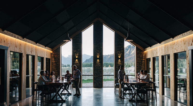 Kinross Winery, Cellar Door & Cottages in Queenstown