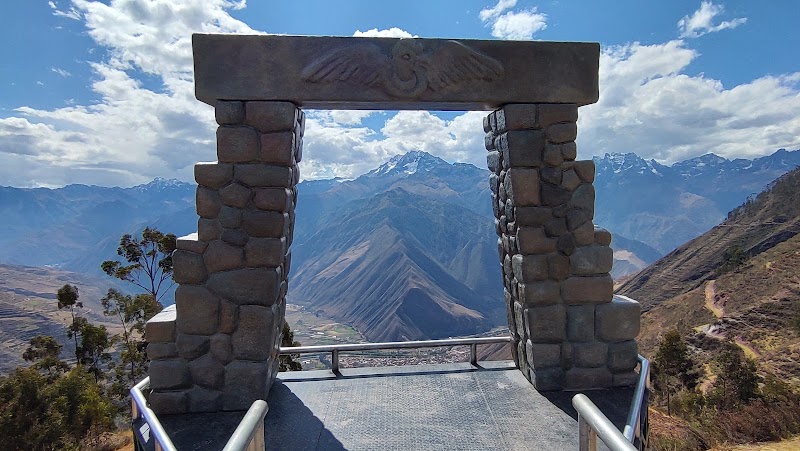 Photo 6 at MachuQolqa Viewpoint in Huayllabamba