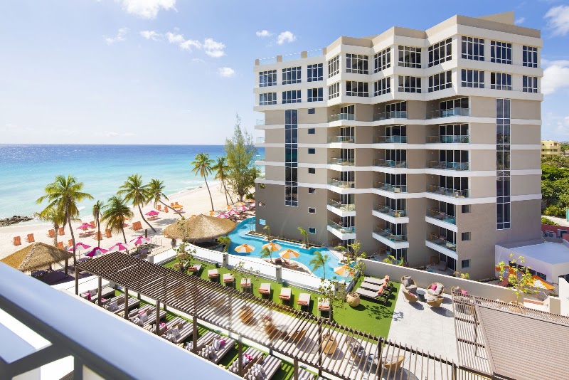 O2 Beach Club & Spa in Christ