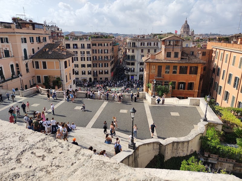 Photo 2 at Spanish Steps in Roma