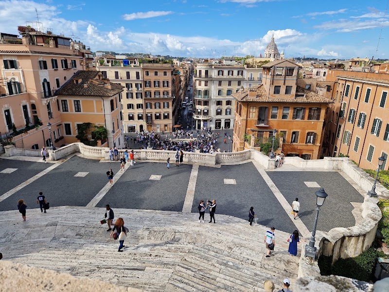 Photo 5 at Spanish Steps in Roma