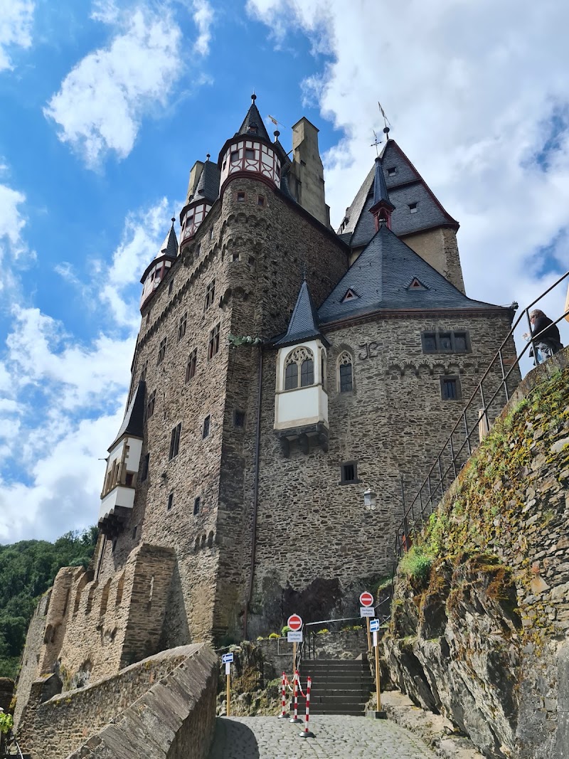 Photo 6 at Eltz Castle in Wierschem