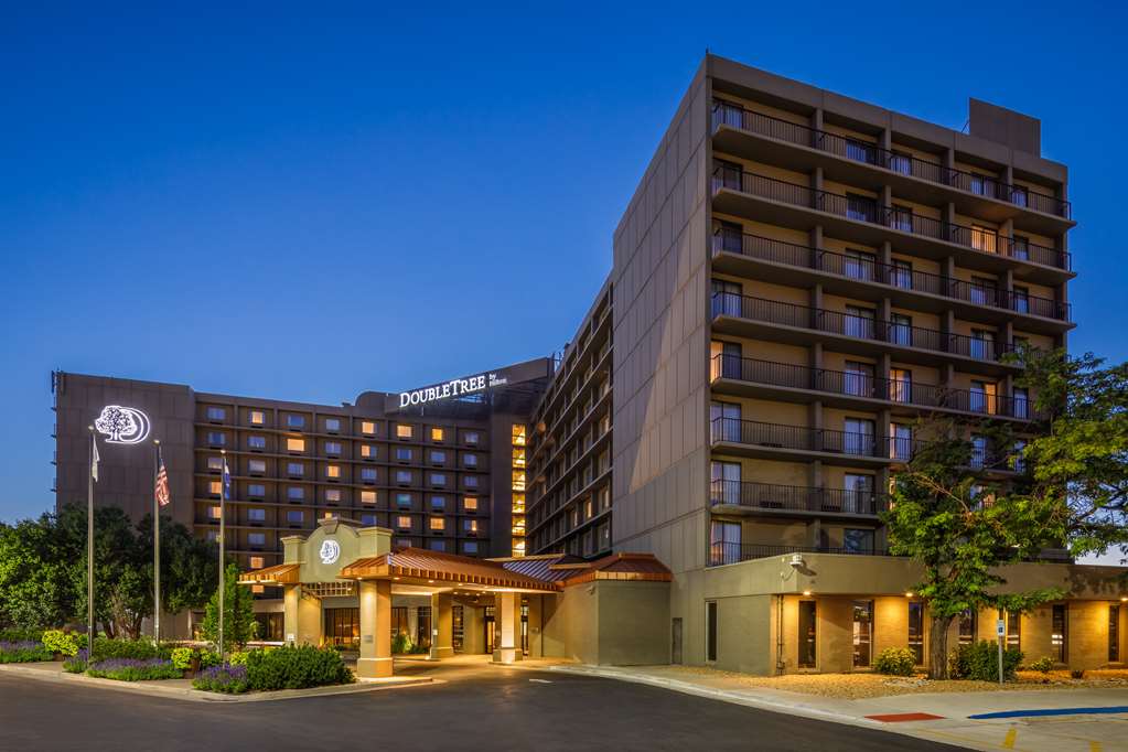 DoubleTree by Hilton Hotel Denver in Denver