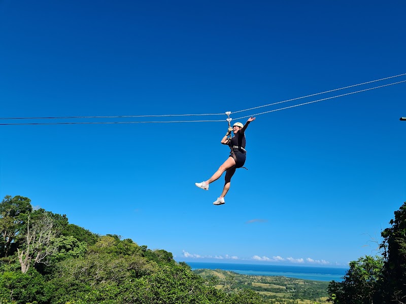 Photo 6 at Zip Fiji Momi in Tau