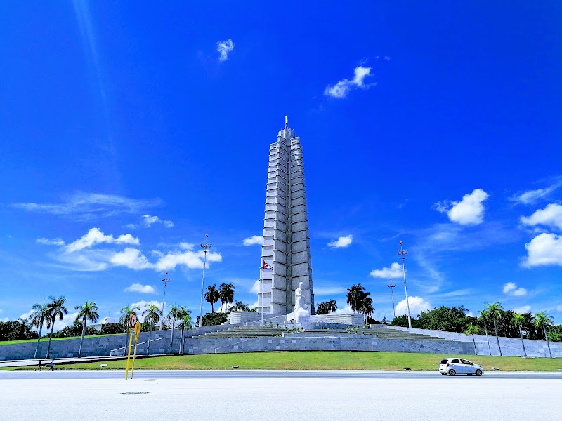 Photo 1 at Revolution Square in La Habana