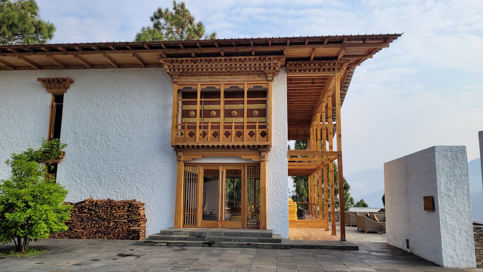 Dhensa Boutique Resort in 