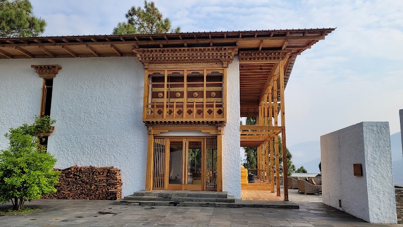 Dhensa Boutique Resort in 