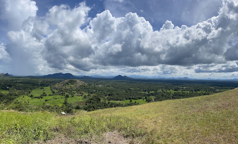 Photo 3 at Yapahuwa Rock Fortress in Maho